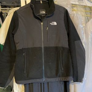 Women’s northface fleece